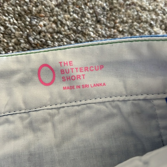 Lilly Pullitzer Buttercup Scallop Shorts - Picture 4 of 9